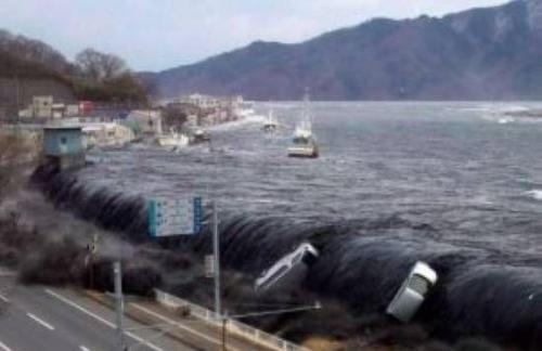 日本从未公开海啸后照片曝光:胆小勿入