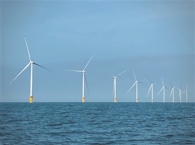 “捕风巨人”出海,乘风破浪冲“万亿”