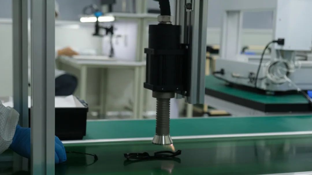 900万订单!温州首批智能眼镜飘洋过海了!