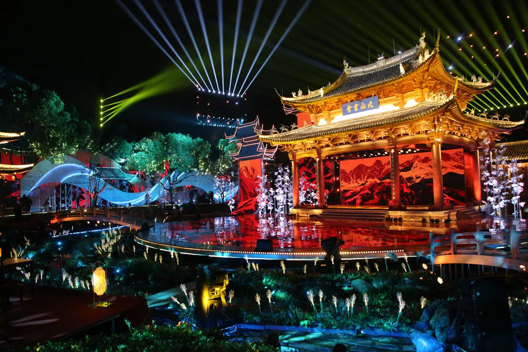 《九山书会·大宋戏仓》 版权变“活钱”