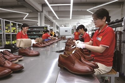 ����ٴ��ƽ�ɱ��������� ����ǰ10�¹�����ҵӯ���泬�˳�