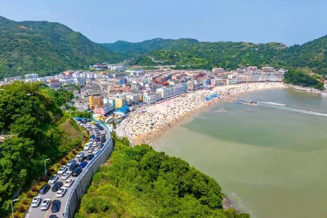 苍南跃居全国自驾游标杆县第六位 “无尽蓝绿”火热出圈