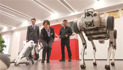 ũ�����ݷ��У����ھ����оٿƴ��ɳ�