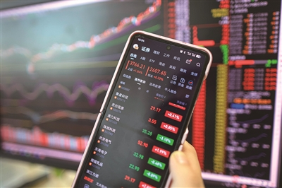 A股中期分红热度攀升 千亿元真金白银回馈投资者