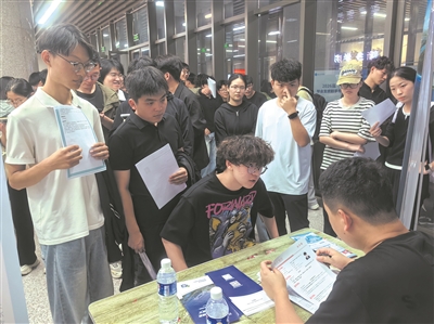 2026年秋季全国巡回引才活动启幕 首站奔赴河南揽才纳贤
